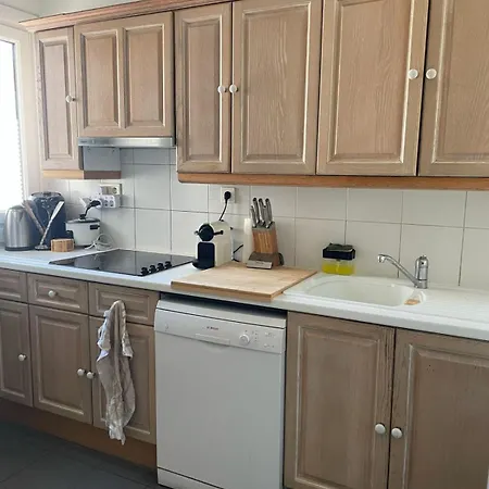Le Niquet Spacious 2-bedroom In The Heart Of דירה