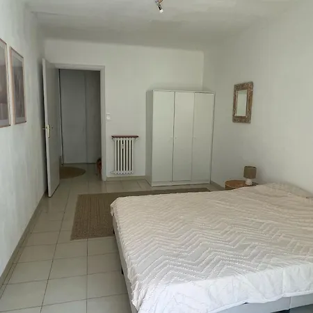דירה Le Niquet Spacious 2-bedroom In The Heart Of *