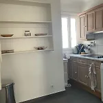 Le Niquet Spacious 2-bedroom In The Heart Of