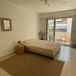 Apartment Le Niquet Spacious 2-bedroom In The Heart Of *