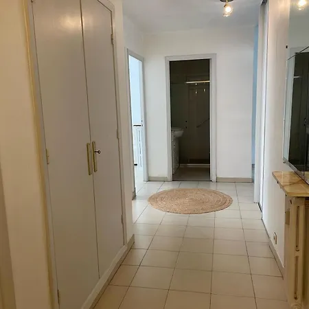 Daire Le Niquet Spacious 2-bedroom In The Heart Of *