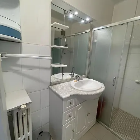 Daire Le Niquet Spacious 2-bedroom In The Heart Of