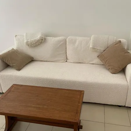 Apartment Le Niquet Spacious 2-bedroom In The Heart Of Antibes