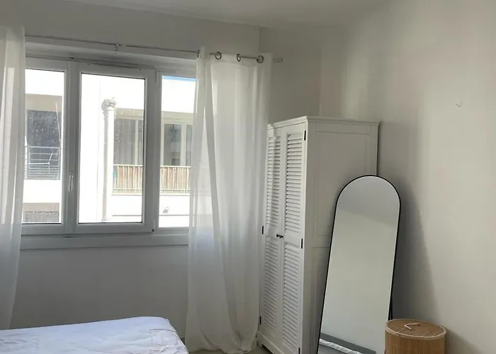 Le Niquet Spacious 2-bedroom In The Heart Of Appartement